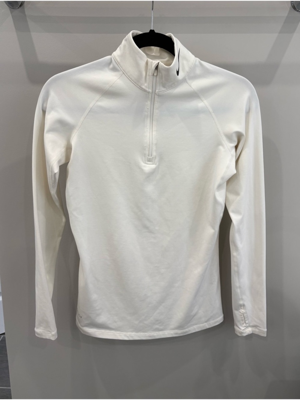 Nike Cream Half-Zip Performance Pullover